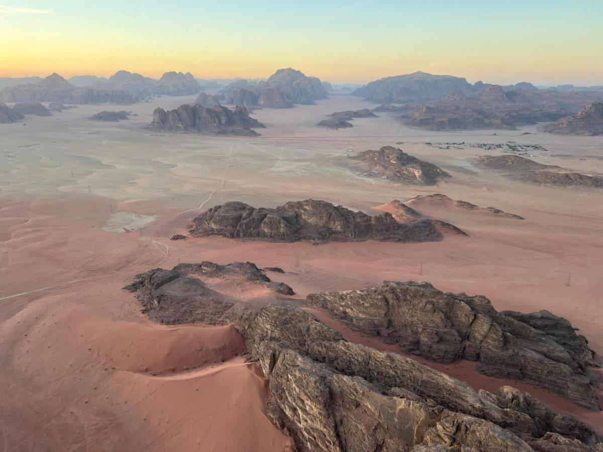 Hotel Sara Luxury Camp Wadi Rum Zewnętrze zdjęcie