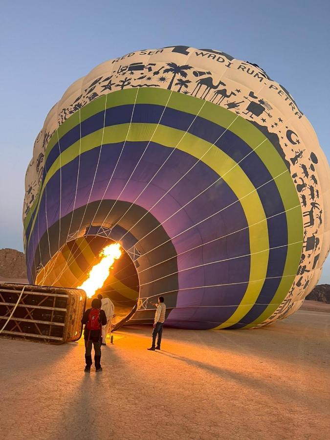 Hotel Sara Luxury Camp Wadi Rum Zewnętrze zdjęcie